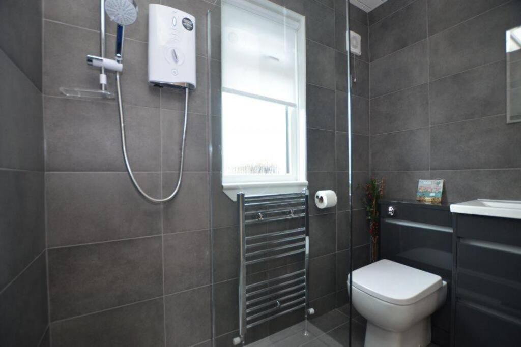 Ideally Located Modern Flat Διαμέρισμα Troon Εξωτερικό φωτογραφία